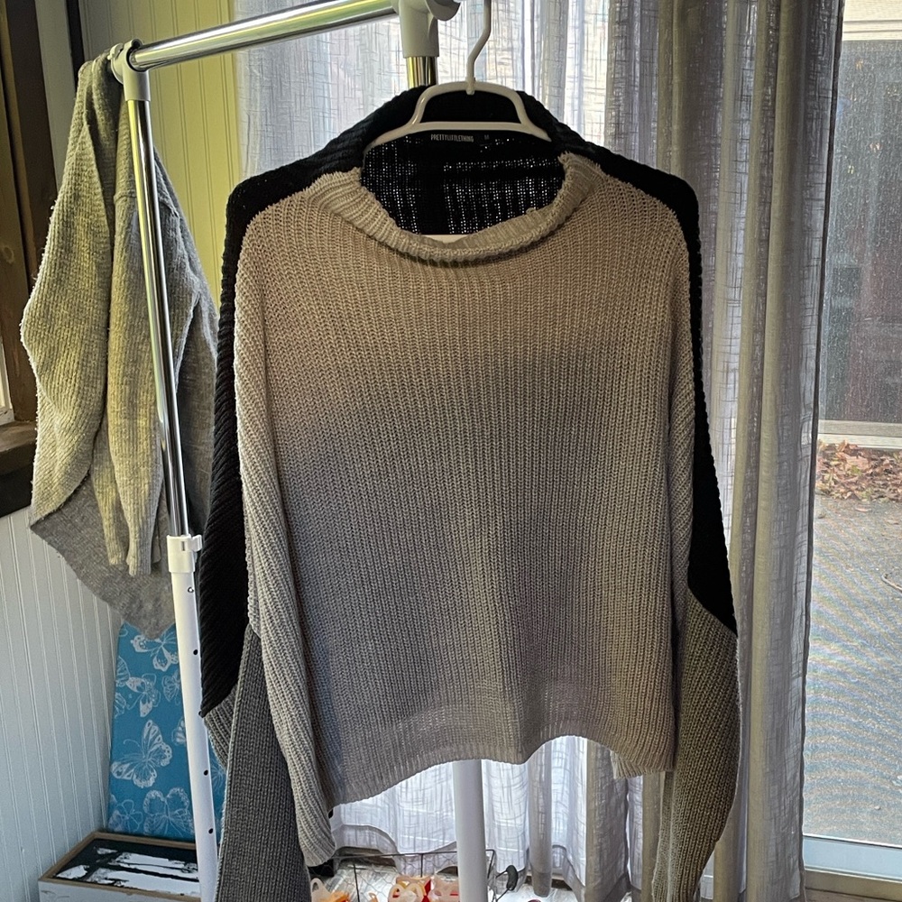 PrettyLittleThing Black and grey  Knit Sweater